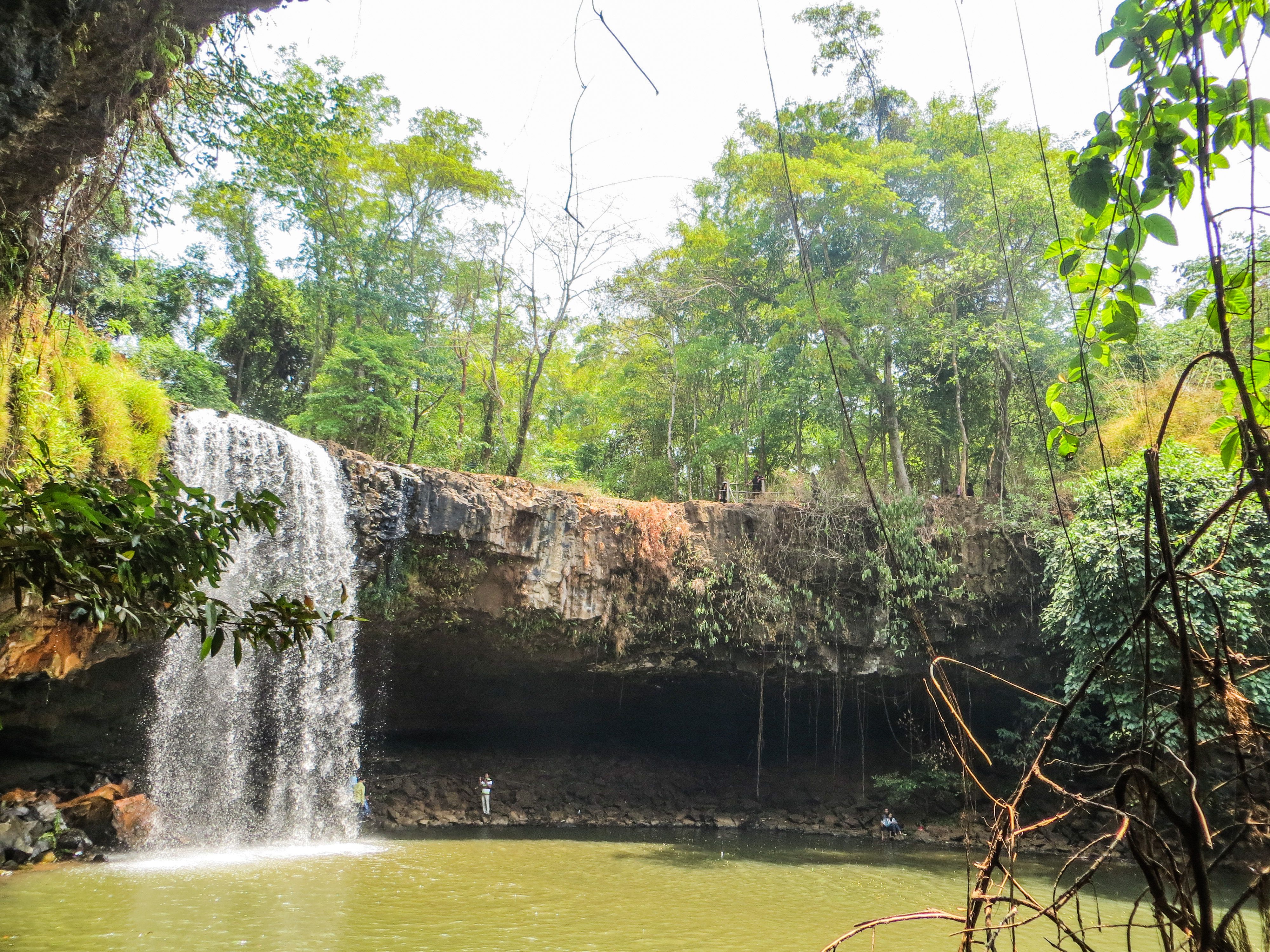 attraction-Cha Ong Waterfall 2.jpg